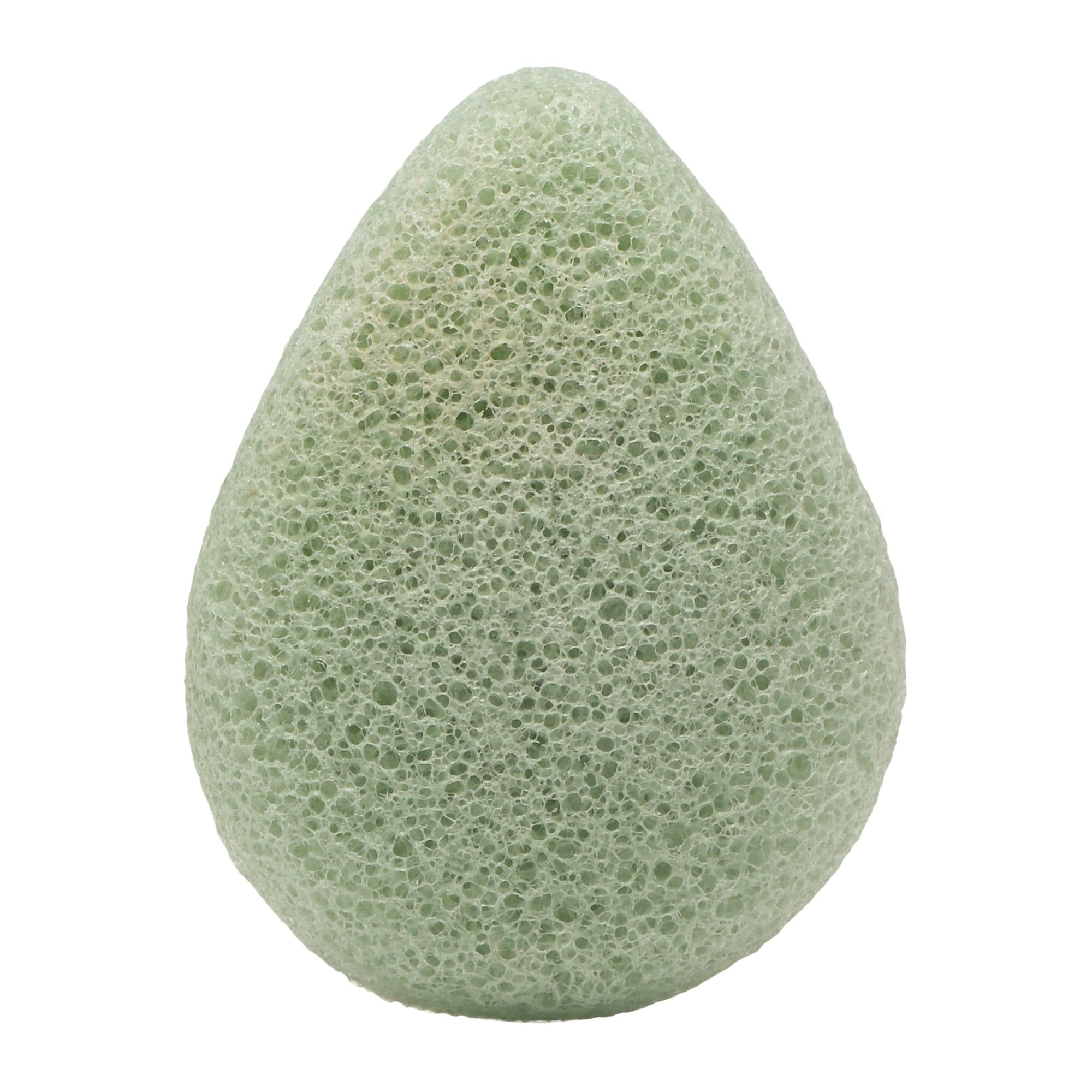 Grüner, tropfenförmiger Schwamm mit poröser Oberfläche. Wellness-Produkt.