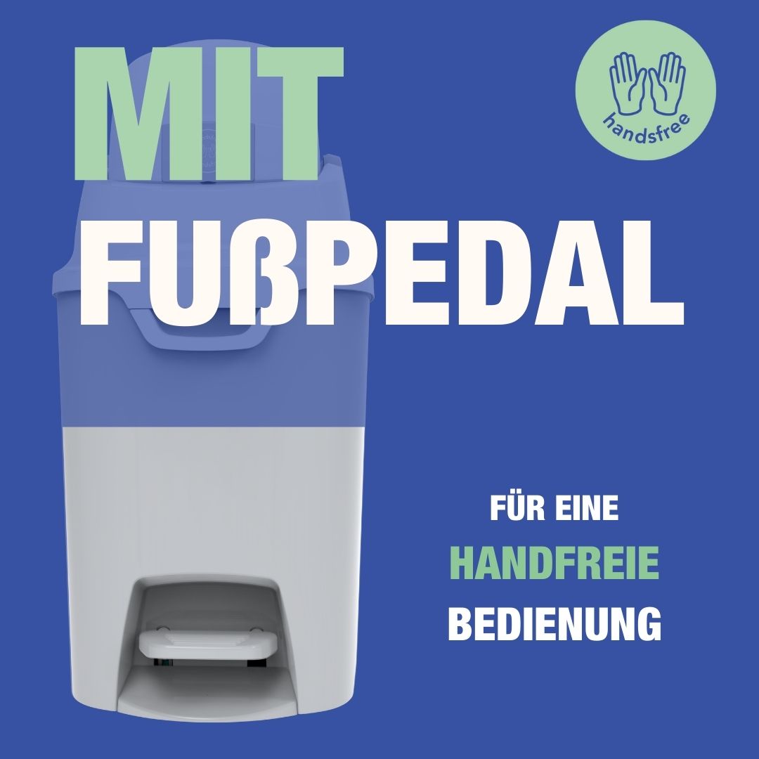 Grau-weißer Windeleimer mit Deckel und Fußpedal. Text: MIT FUSSPEDAL. Logo: Diaper Champ. Symbol: Hände.