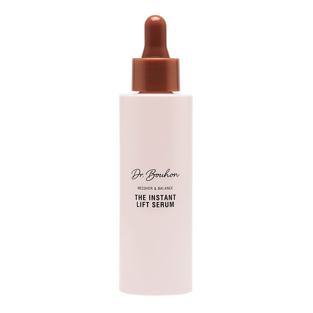 Flacon rose avec bouchon et pipette marron. Inscription: Dr. Bouhon, THE INSTANT LIFT SERUM.