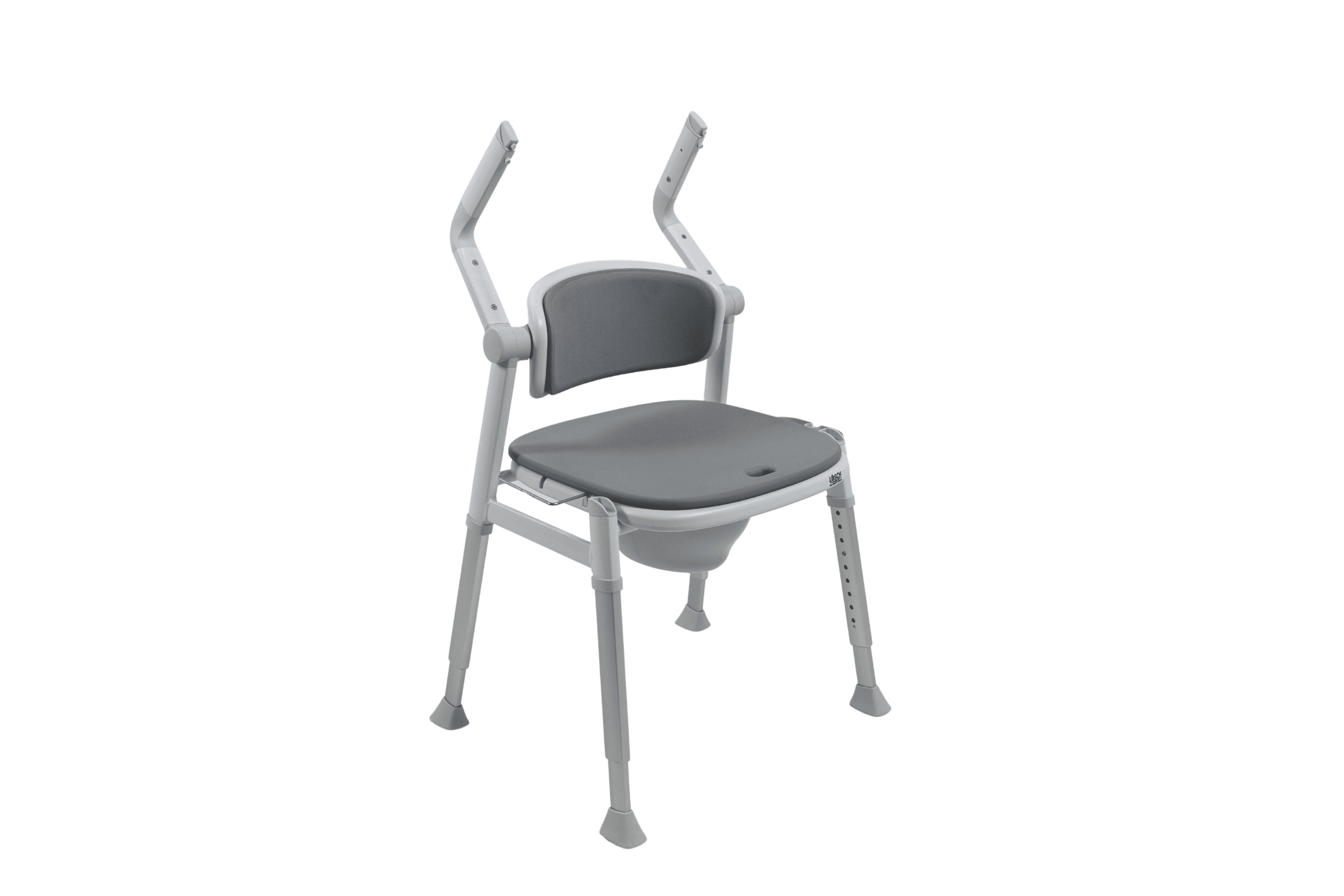 Grauer Toilettenstuhl mit Armlehnen und Rückenlehne. Höhenverstellbare Beine. Unter dem Sitz befindet sich ein Eimer.