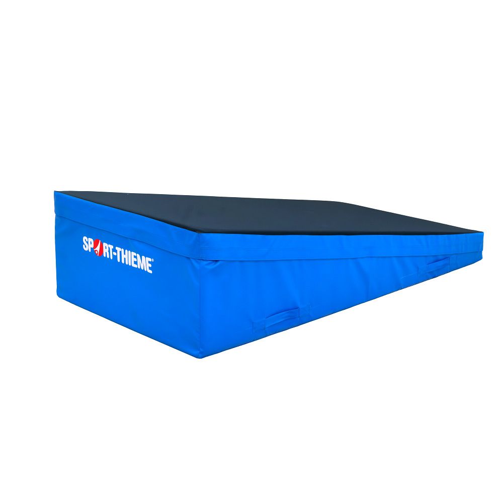 Blaue Keilmatte mit schwarzer Oberseite. Sport-Thieme Logo.