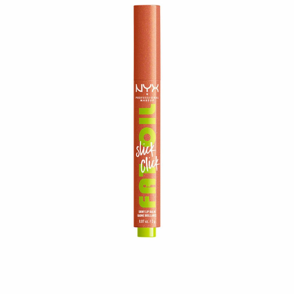 Lippenpflege-Stift. Zylindrische Form, orangefarbener Körper, grüne Spitze. Aufschrift: NYX PROFESSIONAL MAKEUP, FAT OIL slick click.