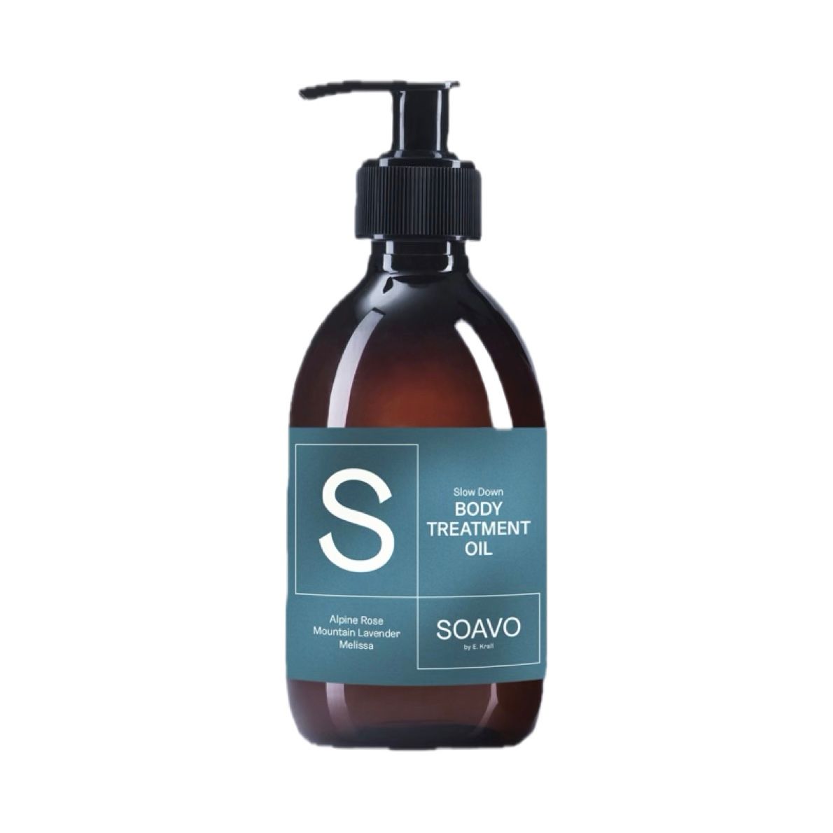 Braune Glasflasche mit schwarzem Pumpkopf. Aufkleber mit weißem 'S' und Text: BODY TREATMENT OIL. Marke: SOAVO.