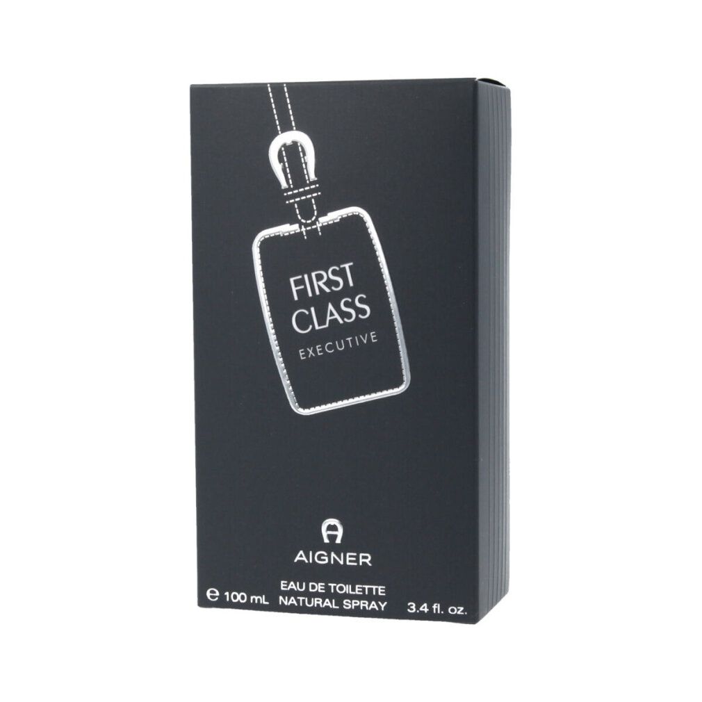 Schwarze Verpackung mit Aufdruck FIRST CLASS EXECUTIVE und AIGNER. Abgebildet ist ein Anhänger mit Gürtelschnalle.