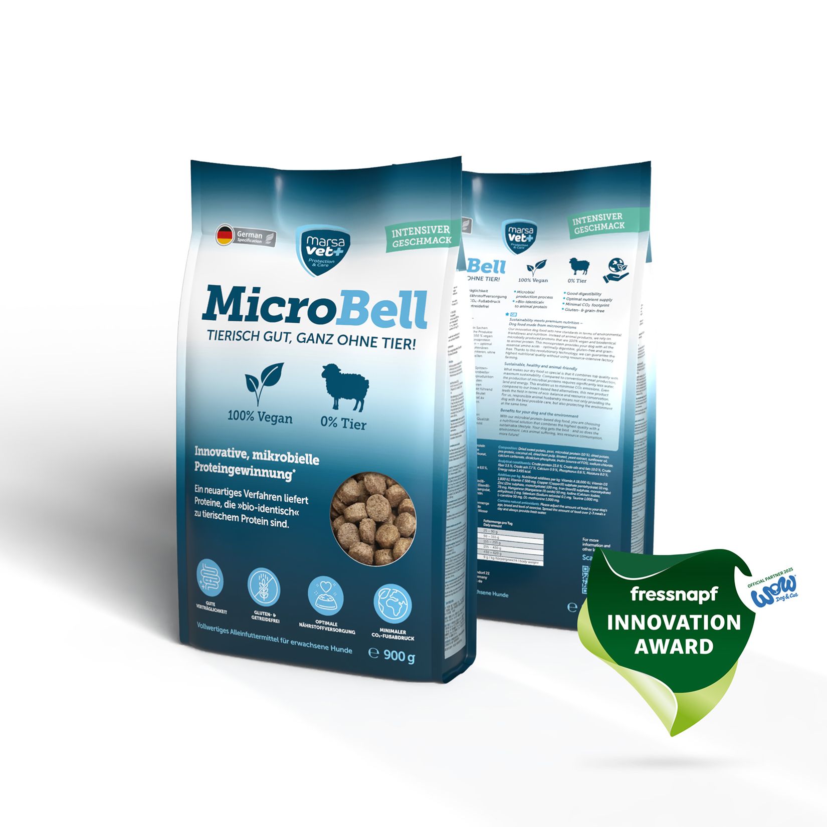 Zwei Packungen MicroBell Trockenfutter. Blaue und weiße Tüten mit Produktinformationen. Vegan, ohne Tier. Mit Fressnapf Innovation Award.