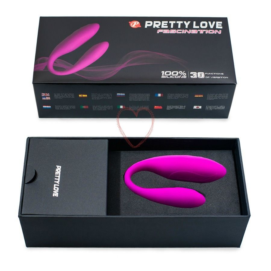 Schwarze Verpackung mit pinkfarbenem U-förmigen Produkt. Aufschrift PRETTY LOVE FASCINATION, 100% SILICONE.