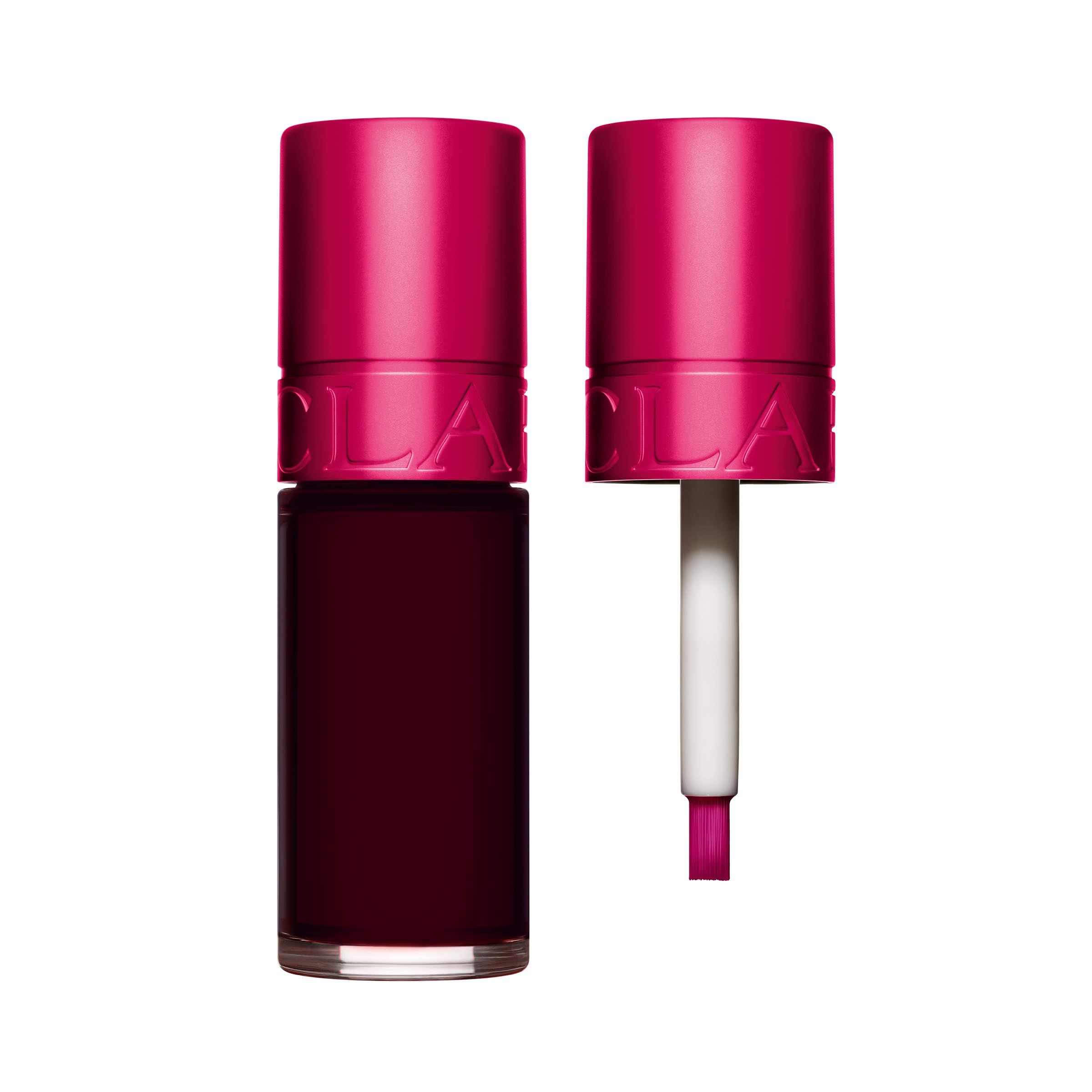 Clarins Water Lip Stain Flasche, geöffnet. Sichtbarer Applikator. Dunkelrote Flüssigkeit.