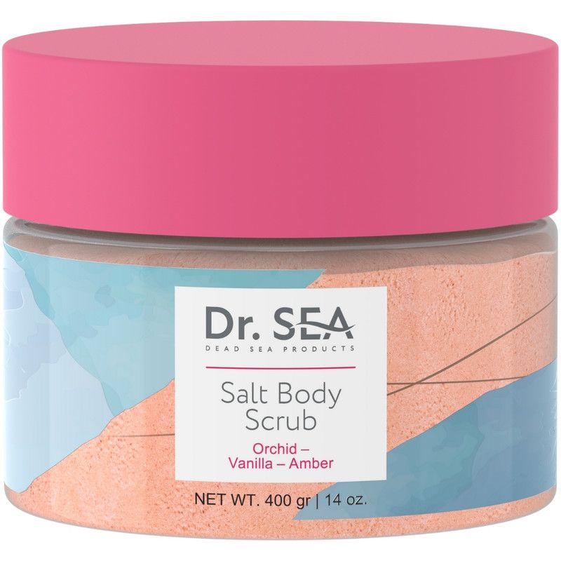 Glazen pot met roze deksel. Label met "Dr. SEA" en "Salt Body Scrub". Bevat Orchidee, Vanille en Amber. Nettogewicht 400 g.