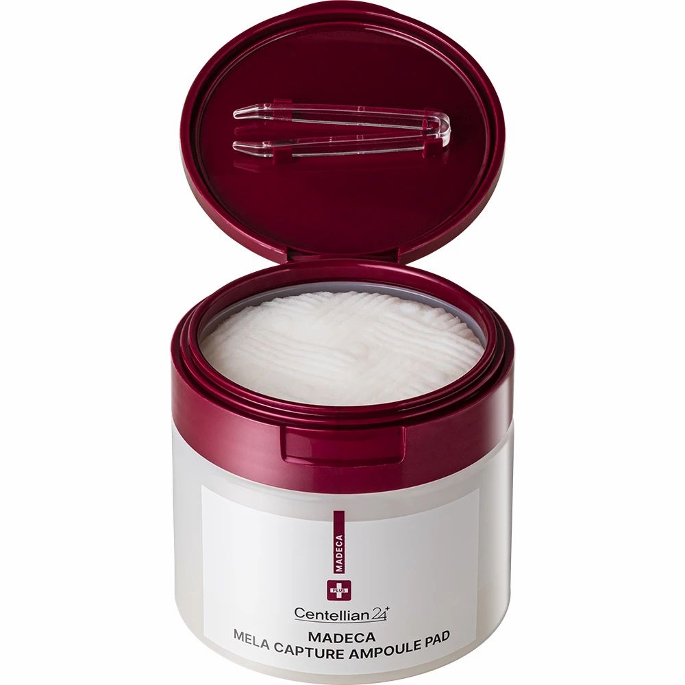 Geöffnete Dose mit Pads und Zange. Aufschrift: Madeca Mela Capture Ampoule Pad. Marke: Centellian 24.