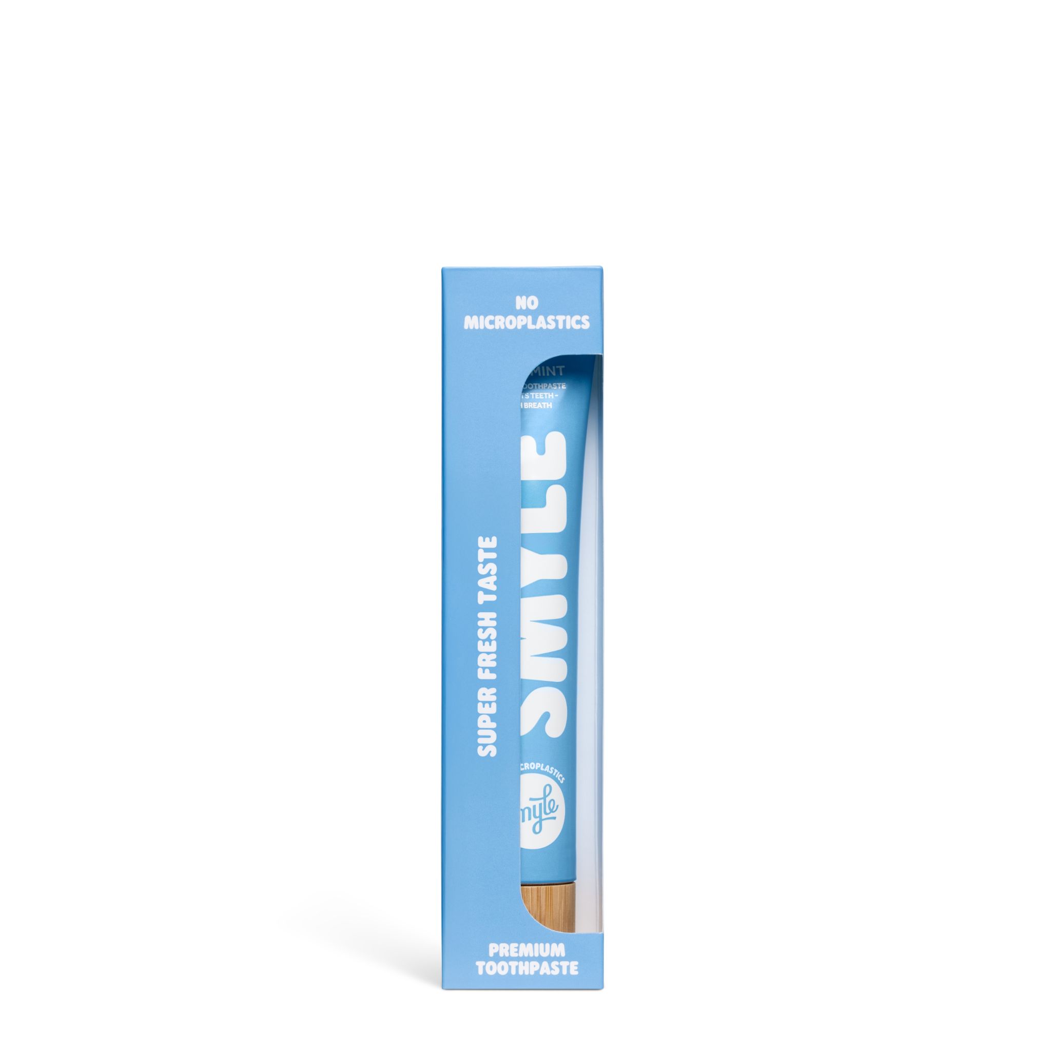Zahnpasta-Tube in hellblauer Verpackung. Aufschrift "SMYLE" und "Super Fresh Taste".