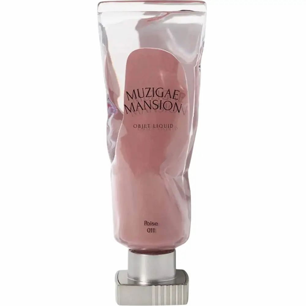Lippenfarbe in transparenter Tube. Marke: MUZIGAE MANSION. Farbton: 011 Poise.