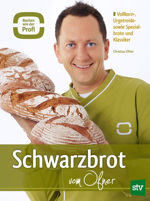 Mann hält Schwarzbrot. Aufschrift: Schwarzbrot vom Ofner. Logo: Backen wie der Profi. Text: Vollkorn-, Urgetreide- sowie Spezialbrote und Klassiker.