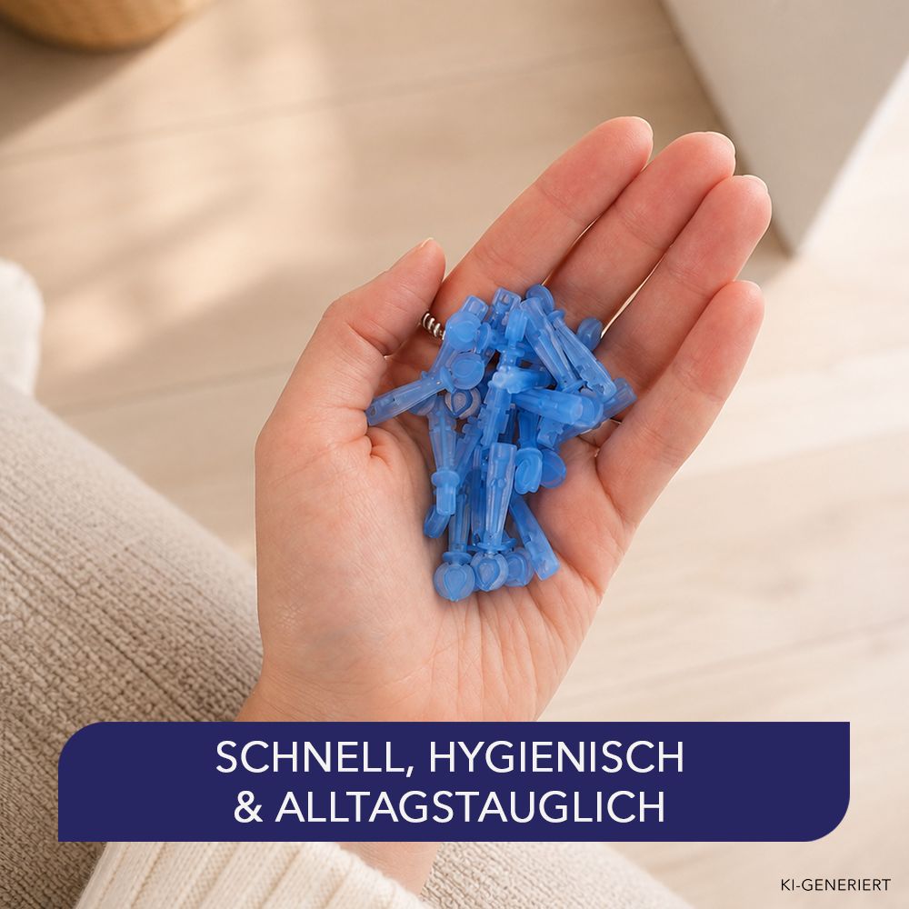 Handfläche mit mehreren blauen Lanzetten, Text: Schnell, hygienisch & alltagstauglich.