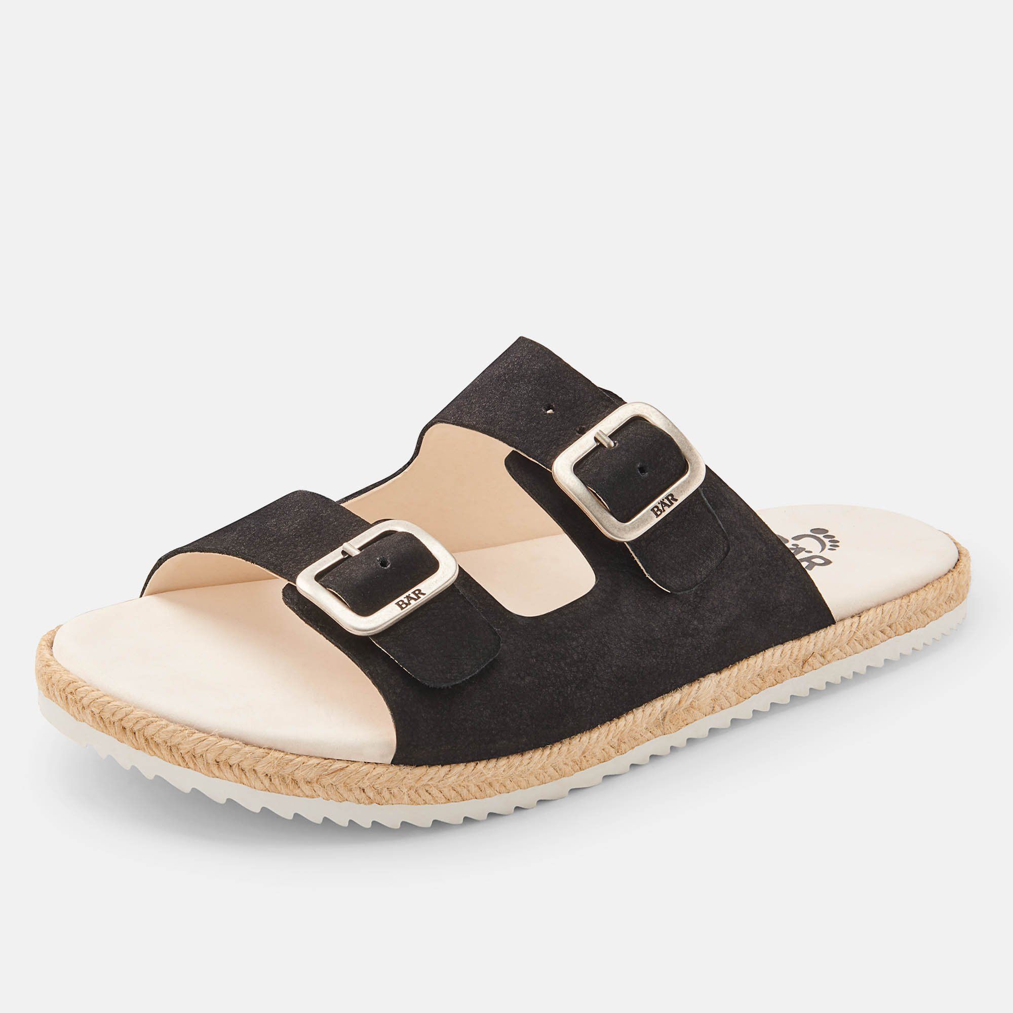 Schwarze Pantolette mit zwei Riemen und Schnallen. Beige Innensohle, geflochtener Rand. BÄR-Logo und Fußabdruck.