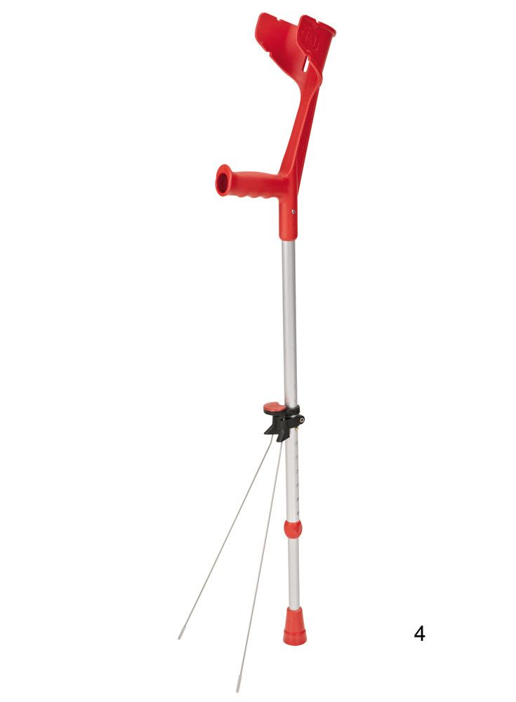 Rote Gehstütze mit silberfarbenem Gestell. Roter Griff und Fuß. Schwarze Halterung. Seitliche Ansicht.