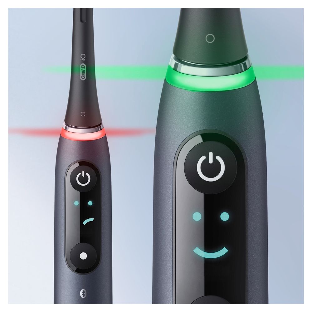 Oral-B - Elektrische Zahnbürste "iO Series 9 + Design Tasche - Black Onyx" in Schwarz