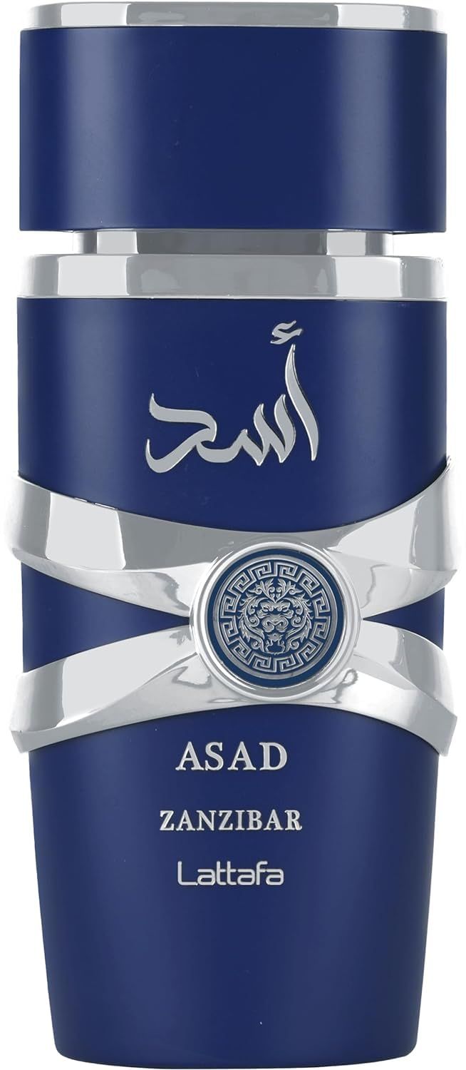 Blaues Parfum mit silbernen Akzenten. Aufschrift in Arabisch und ASAD ZANZIBAR Lattafa. Rundes Emblem.