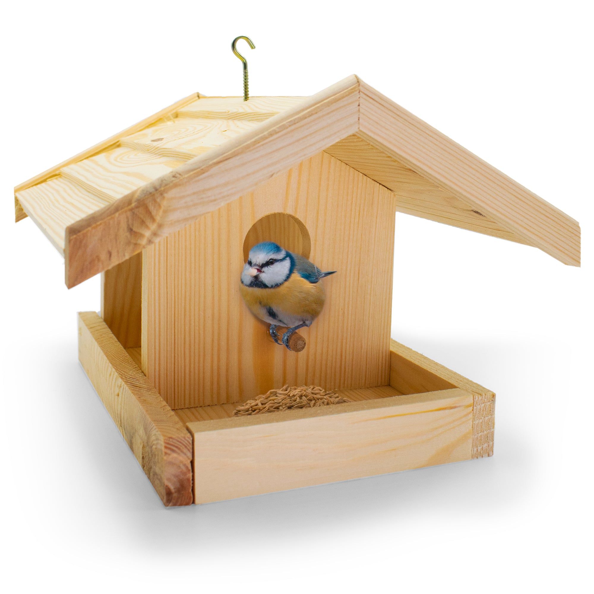 Vogelhaus aus Holz mit Dach und Sitzstange. Ein Vogel sitzt am Eingang. Futter im Futterbehälter.