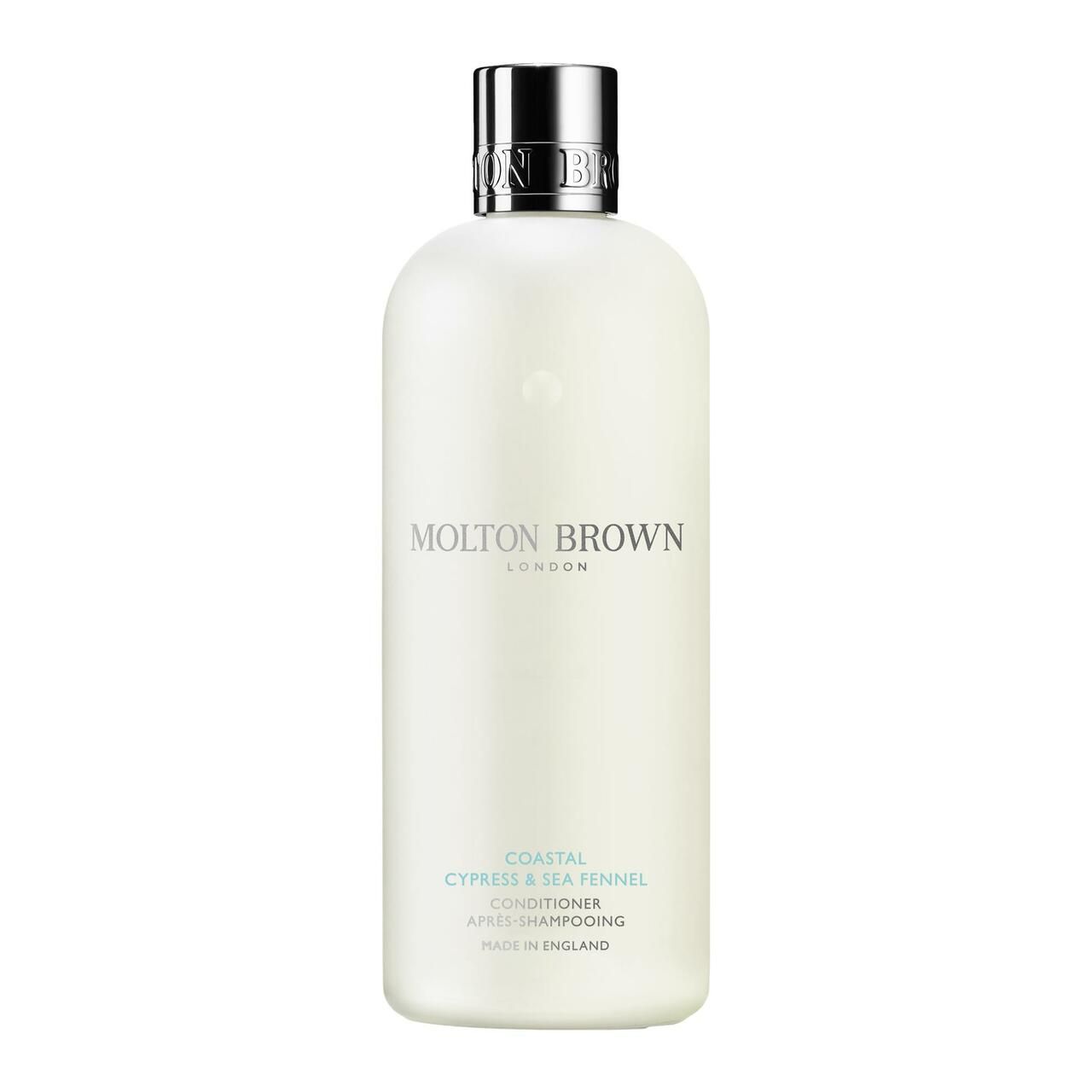 Flasche Molton Brown Conditioner. Weiß, silberner Deckel. Text: Coastal Cypress & Sea Fennel, Conditioner, Après Shampooing.