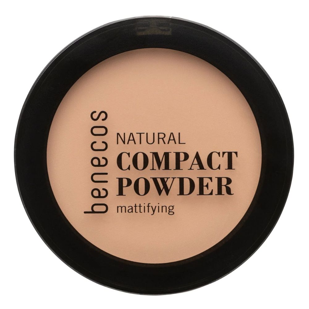 Benecos Natural Compact Powder mattifying, Porzellan. Schwarzer Behälter mit hellem Puder.