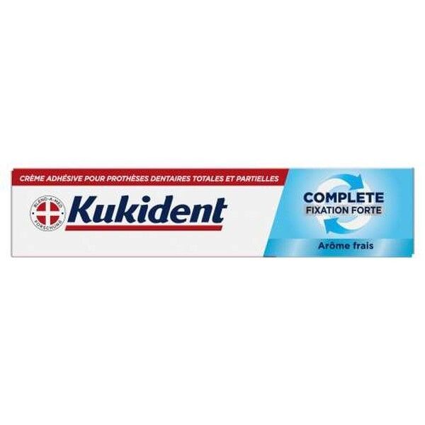 Kukident Haftcreme Complete Frischer Geschmack Tube mit rotem und blauem Design.