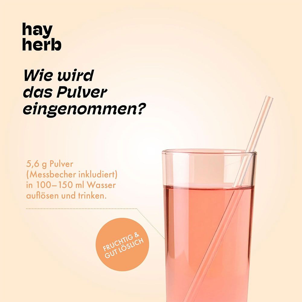 Glas mit rosa Flüssigkeit und Strohhalm. Text: 5,6 g Pulver in 100-150 ml Wasser auflösen. Fruchtiger & gut löslich. Hintergrund: hellorange.