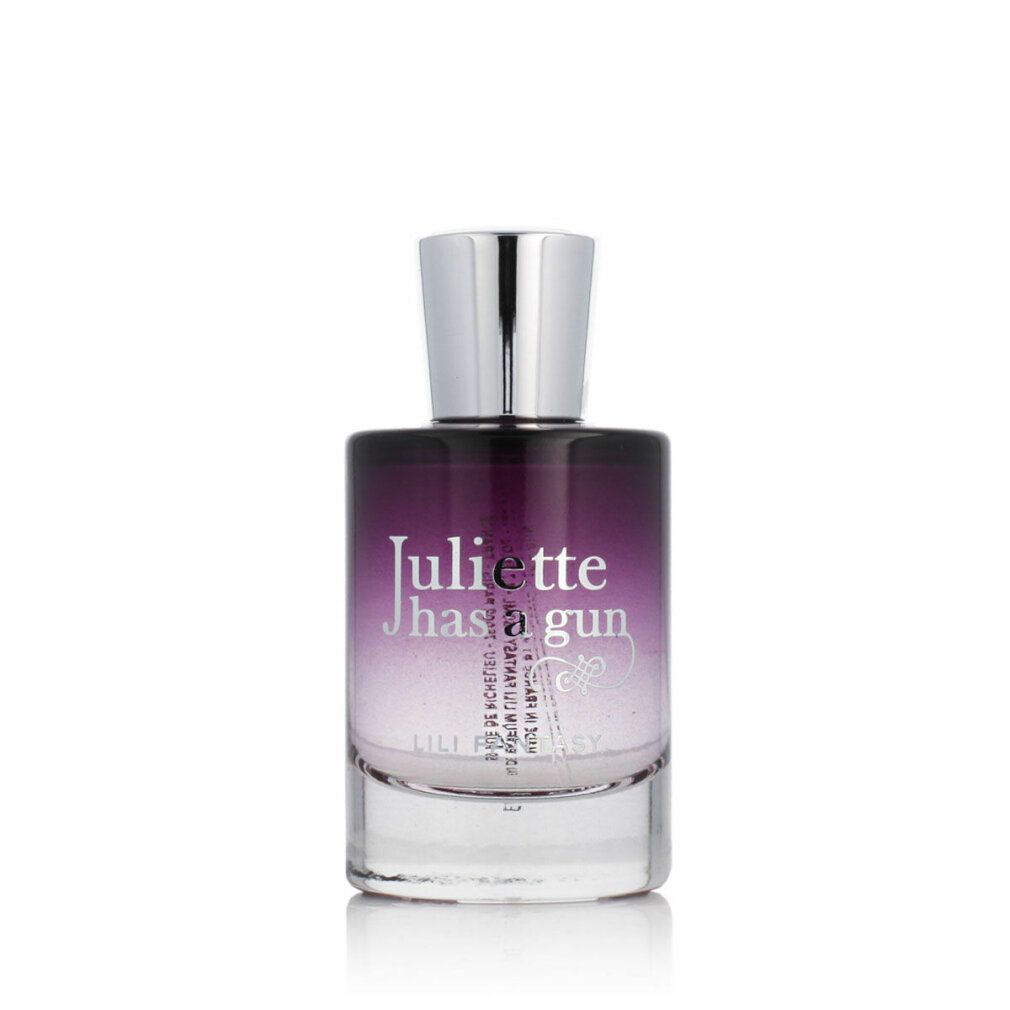 Parfümflasche mit silbernem Verschluss. Farbverlauf von lila nach transparent. Aufschrift: Juliette has a gun, Lili Fantasy.