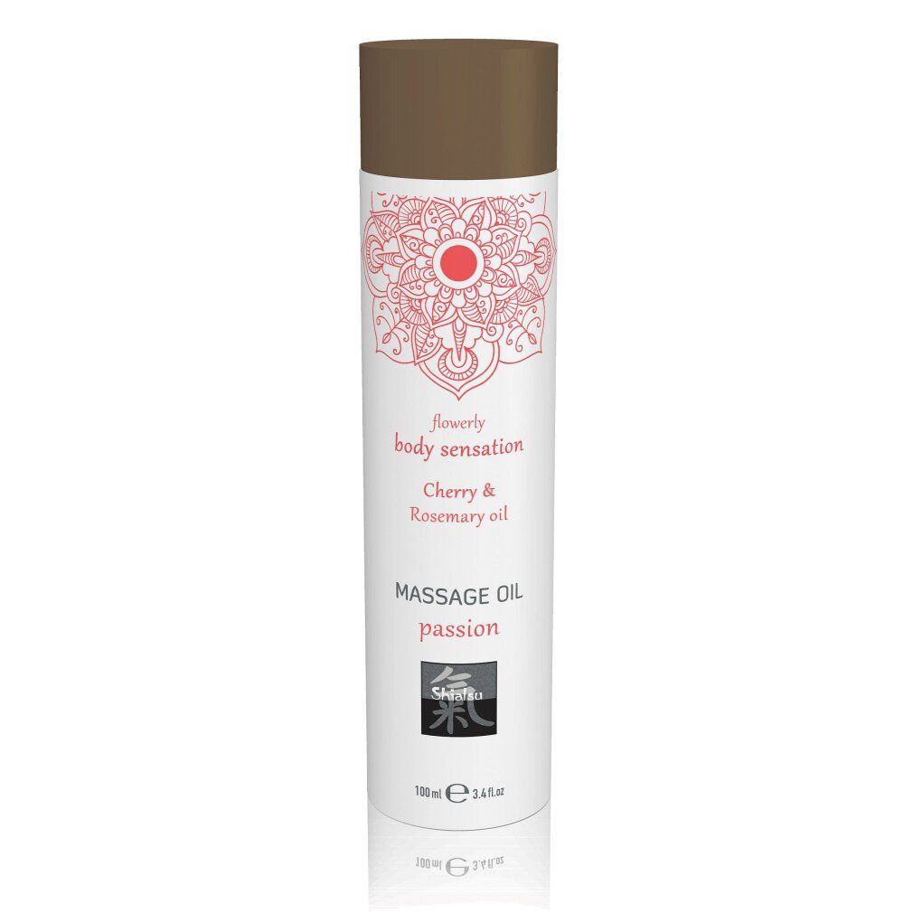 Massageöl Passion Kirsche & Rosmarinöl, 100ml Flasche mit ornamentalem Aufdruck.
