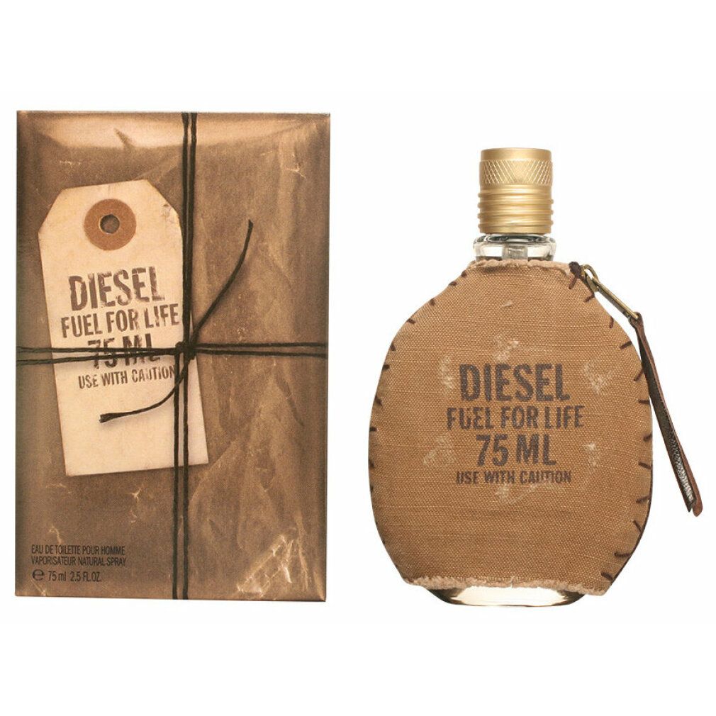 Parfümflasche mit braunem Stoffüberzug und Etikett. Text: Diesel Fuel for Life, 75 ml, Use with caution.