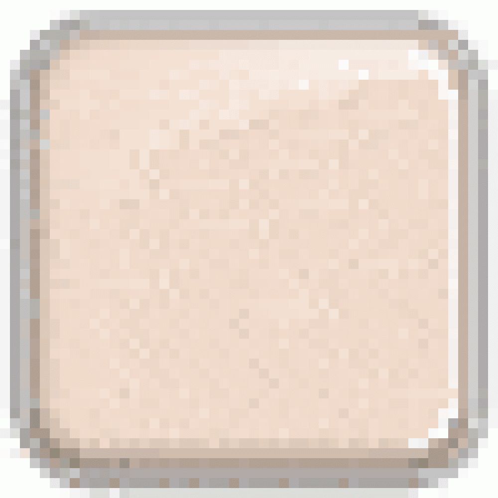 Quadratische, beige getönte Creme in einem Behälter. Abgerundete Ecken. Helle Farbe.