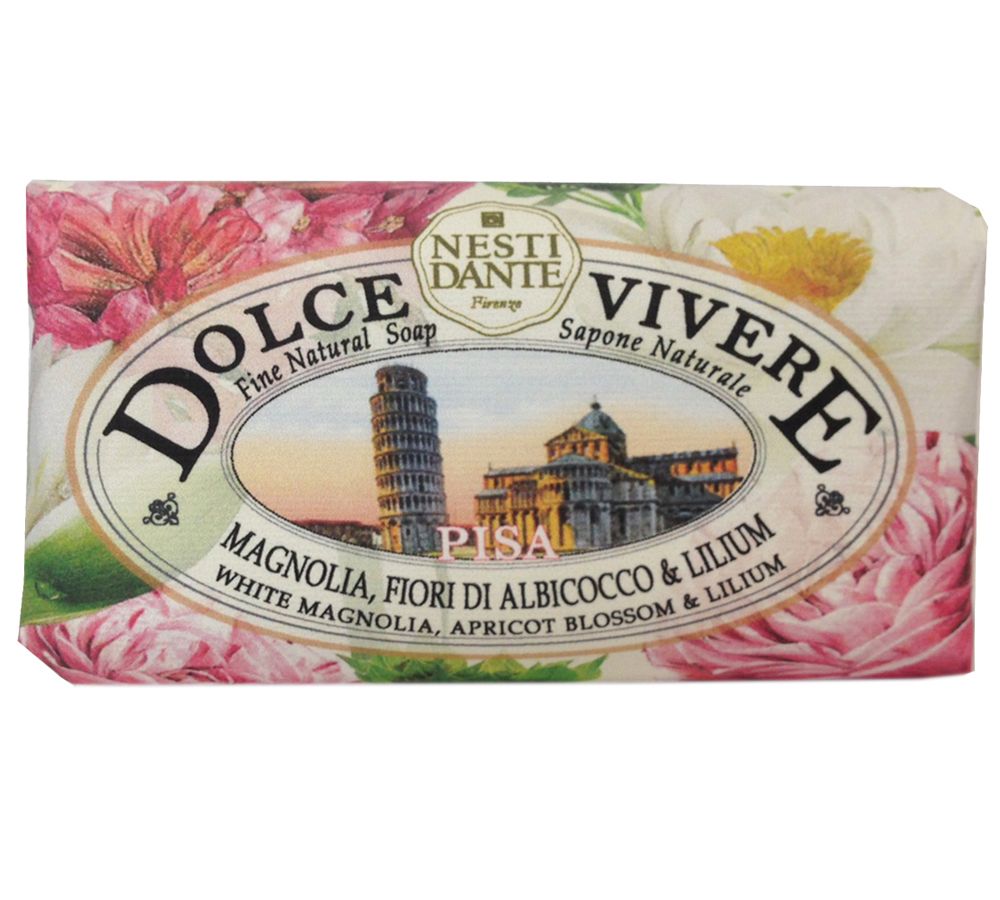 Seife mit floralem Design. Ovales Etikett mit Turm von Pisa und Schriftzug. Blüten und Produktnamen.