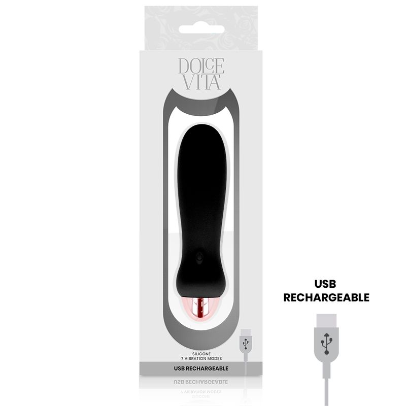 Schwarzer Silikon-Vibrator in Verpackung. Roségoldfarbenes Ende. "Dolce Vita"-Logo und USB-Ladefunktion auf der Verpackung.