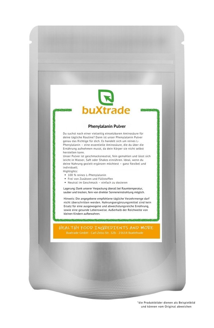 Beutel mit weißem Hintergrund. Aufschrift: buXtrade Phenylalanin Pulver. Grüner Rahmen mit Text. Orangefarbener Balken mit Text.