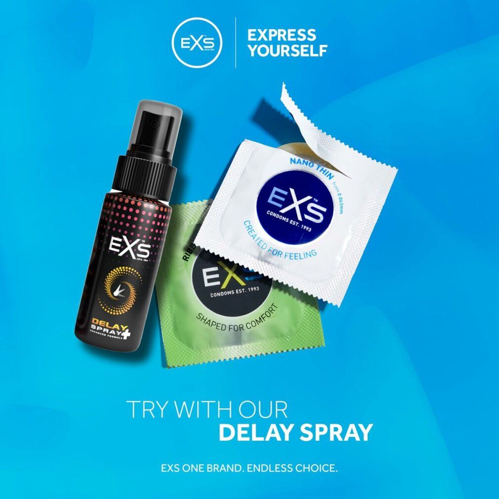 Produkt-Arrangement mit Kondomen und Spray. Aufschrift: EXS, Delay Spray+.