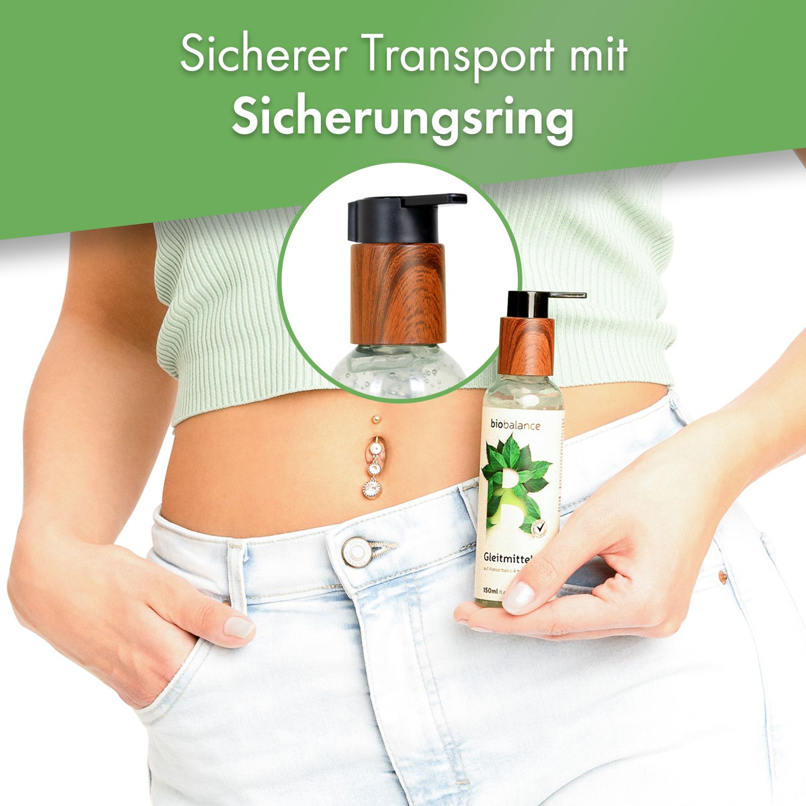 Frau hält BIO BALANCE Gleitmittel Flasche. Aufschrift "Gleitmittel". Flasche mit Holzdeckel. Text: Sicherer Transport mit Sicherungsring.
