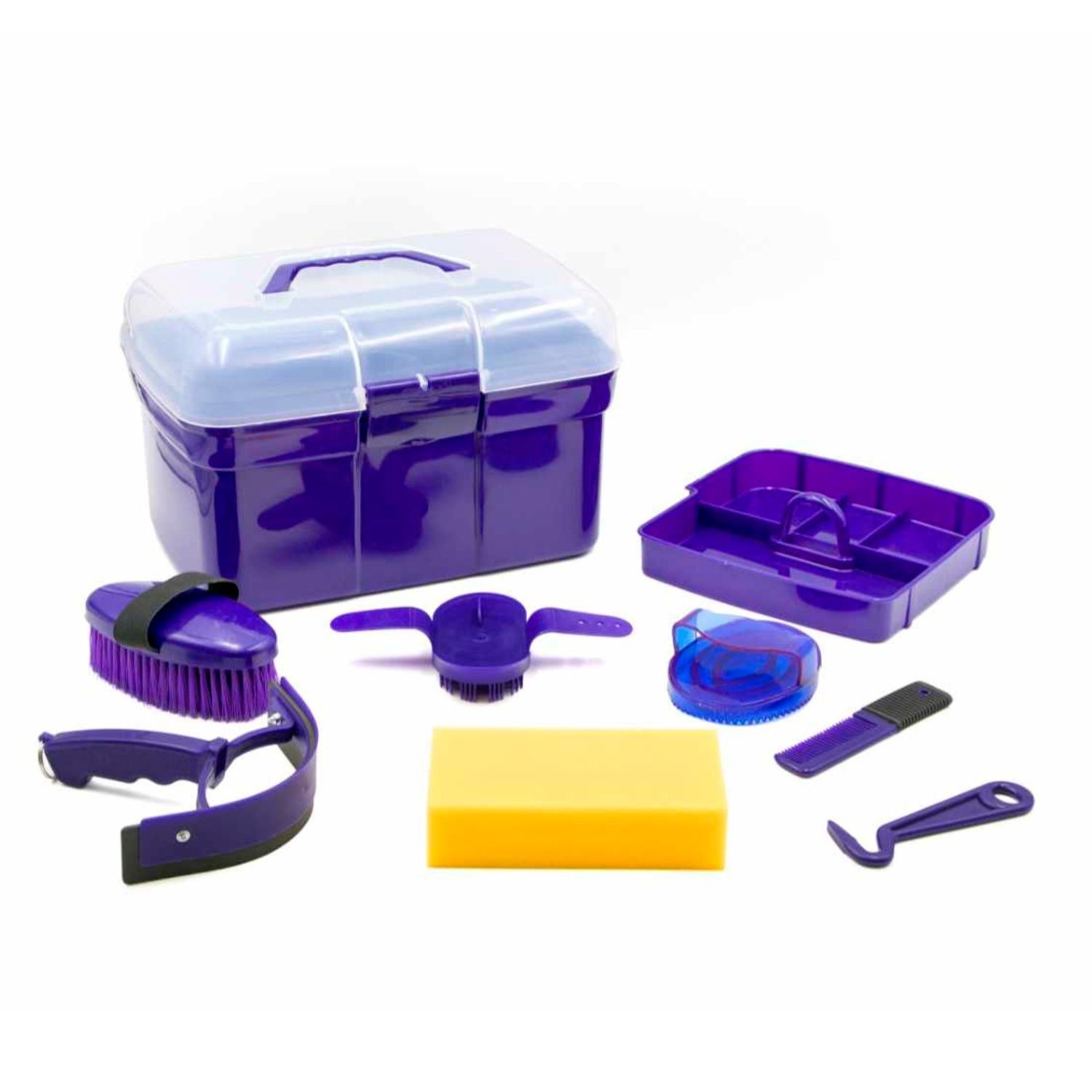 AMKA Putzbox MONDA, ein Set zur Pferdepflege. Das Set enthält eine violette Box mit transparentem Deckel, eine Bürste, einen Hufkratzer, einen Schweißmesser, einen Schwamm und weitere Pflegeutensilien. Die Box ist geschlossen und die Utensilien sind angeordnet.