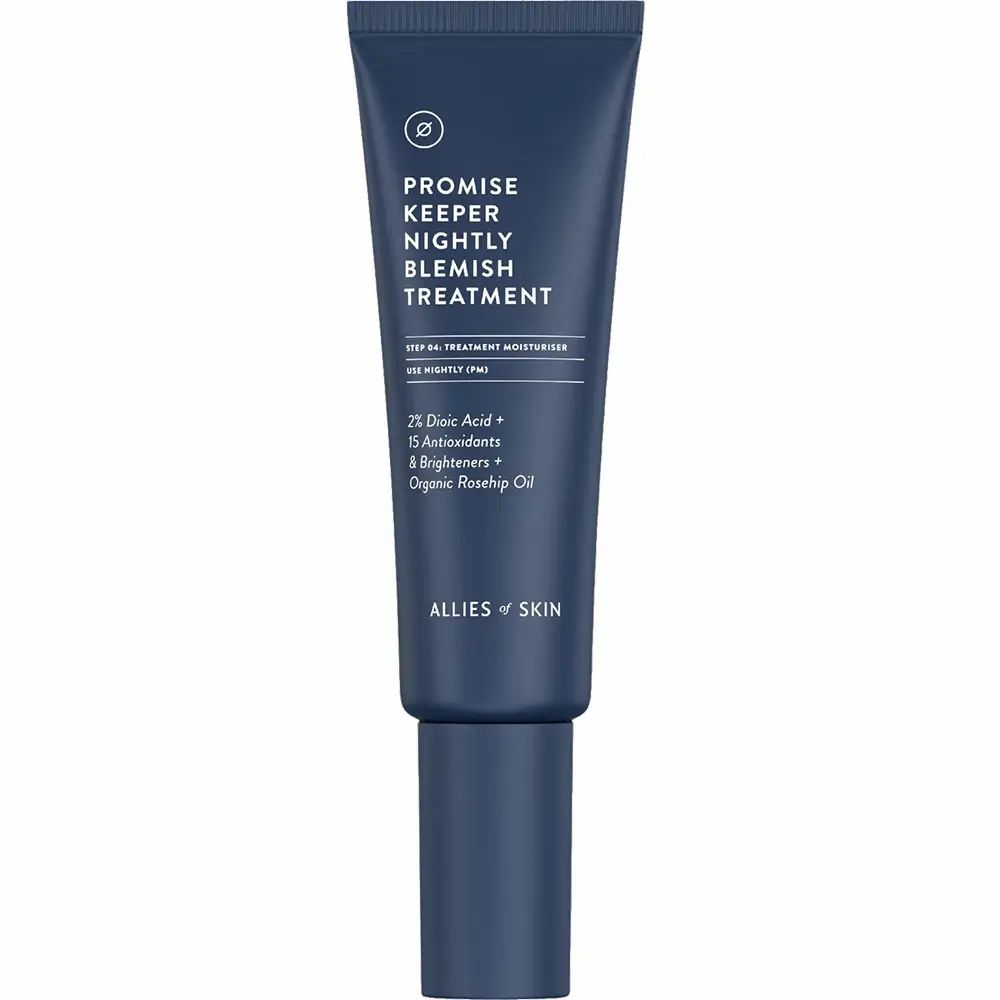 Blaue Tube mit Produktinformationen. Text: Promise Keeper Nightly Blemish Treatment. ALLIES OF SKIN.