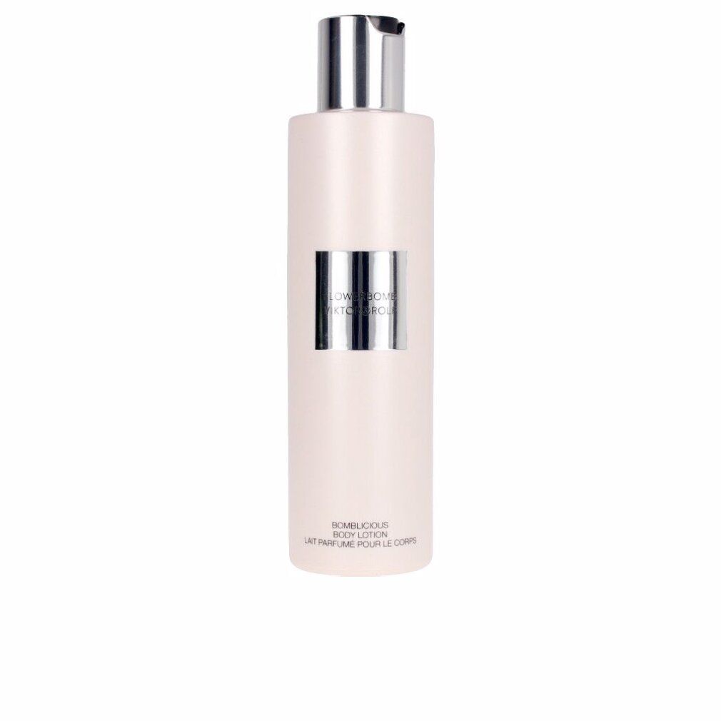 Körperlotion-Flasche. Hellrosa Flasche mit silbernem Verschluss. Aufkleber mit Produktnamen und Marke.