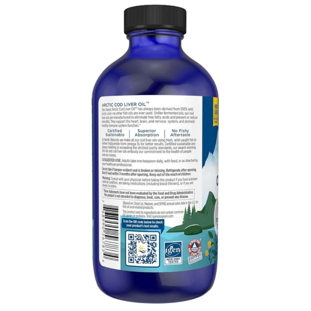 Rückseite einer blauen Flasche mit Lebertranöl. Zeigt Zertifizierungen und Anwendungshinweise.