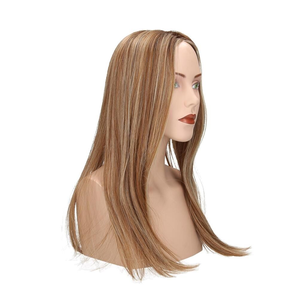 Haarteil Rose von trendhair auf einer Büste. Blonde Strähnen in braunem Haar. Seitenansicht.