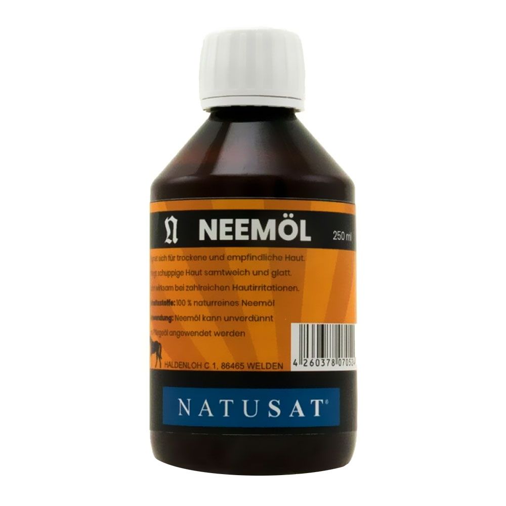 Braune Flasche mit weißem Deckel. Aufschrift: NEEMÖL, NATUSAT. Etikett mit Produktinformationen und Barcode.