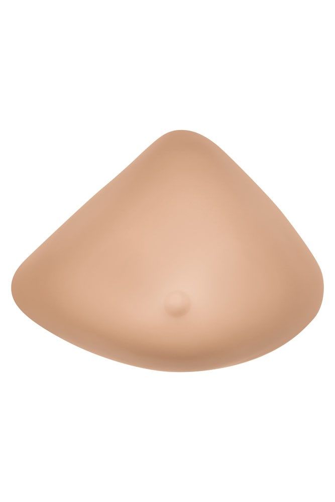 Brustprothese, hautfarben, tropfenförmig. Mit kleiner Brustwarzen-Imitation.
