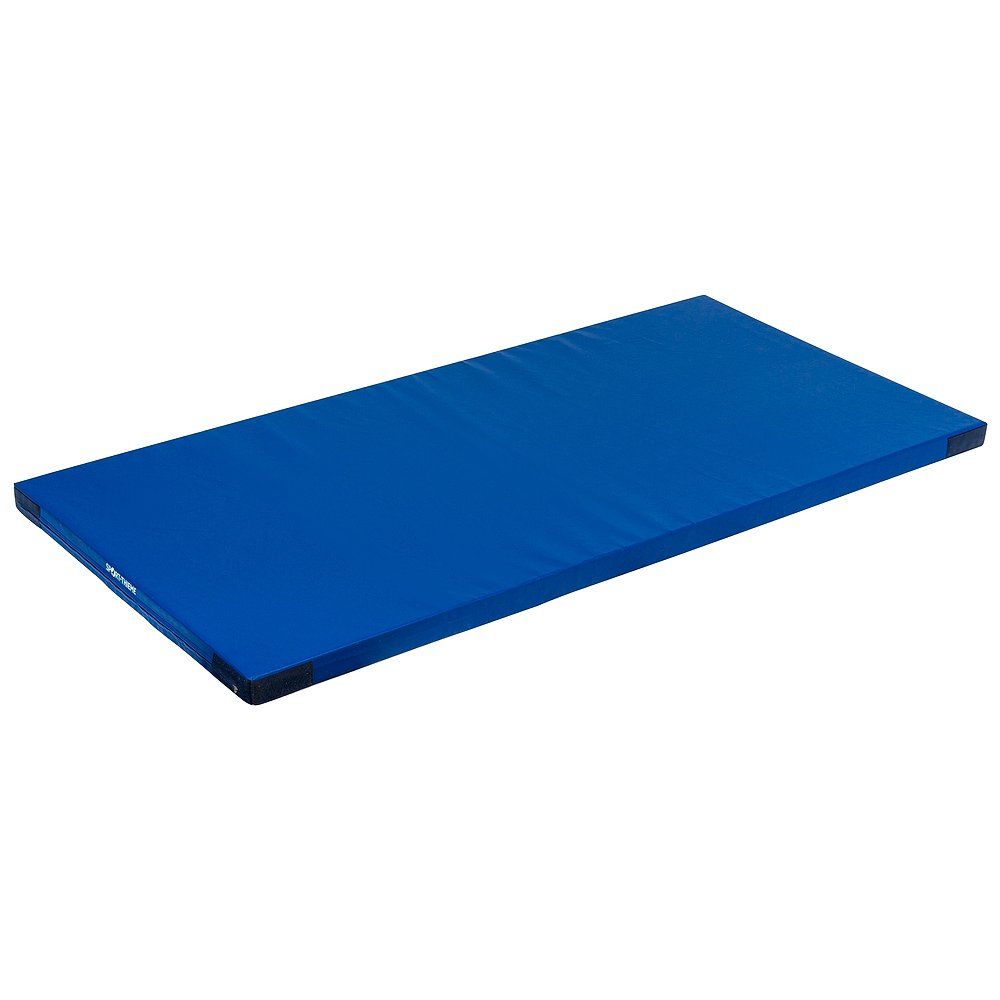 Blaue Turnmatte, rechteckig, mit schwarzem Rand.