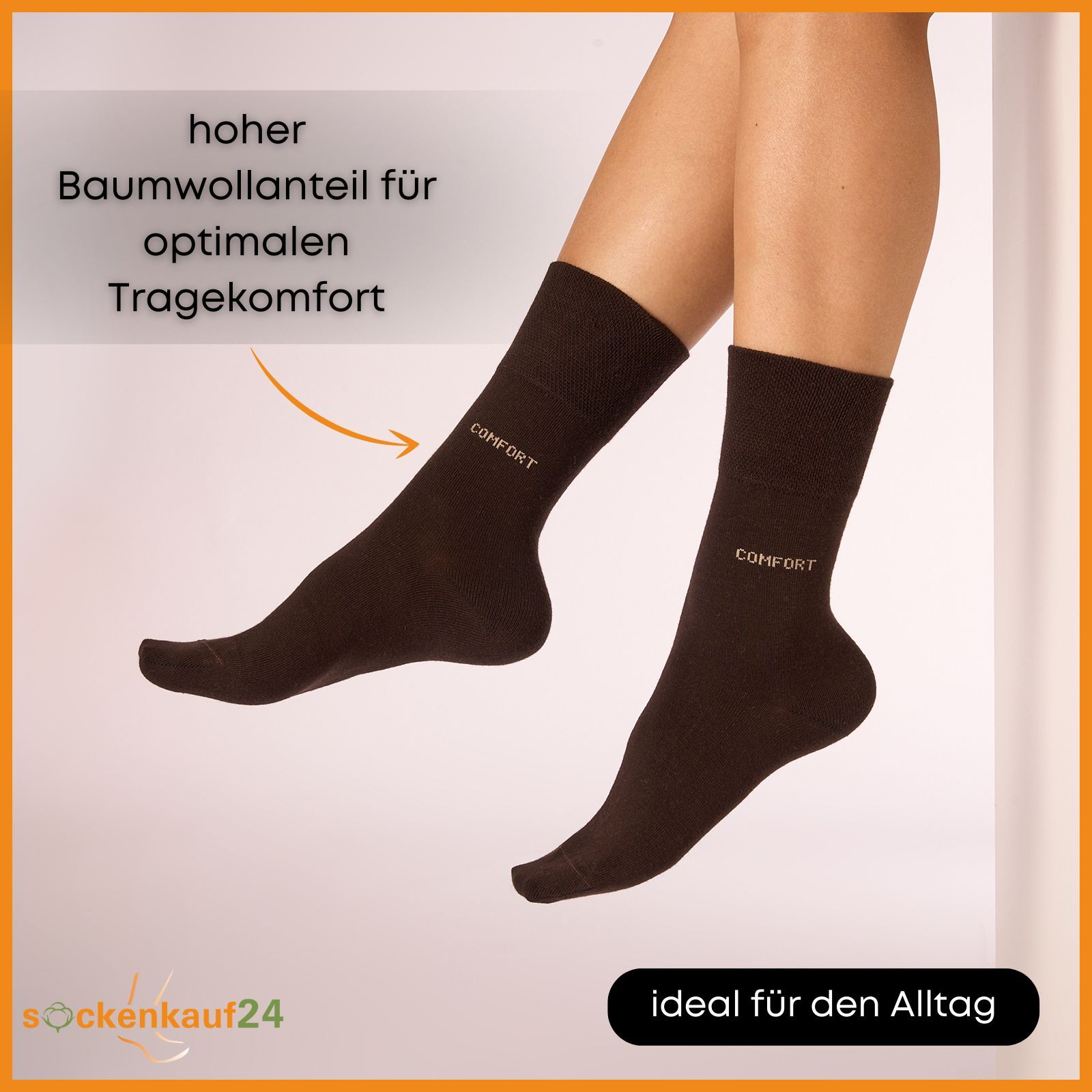 Braune Socken am Bein. Aufschrift 'COMFORT'. Text: 'hoher Baumwollanteil für optimalen Tragekomfort'.