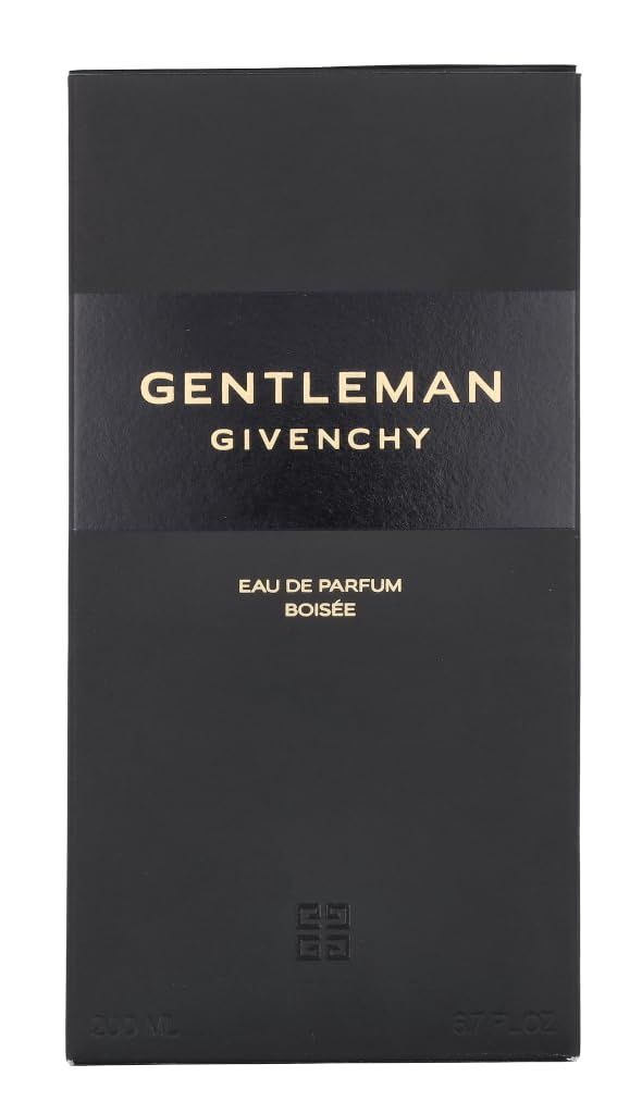 Schwarze rechteckige Verpackung mit goldfarbenem "GENTLEMAN GIVENCHY" Schriftzug. "EAU DE PARFUM BOISÉE" darunter. Unten: 200 ml und 6.7 FL. OZ.