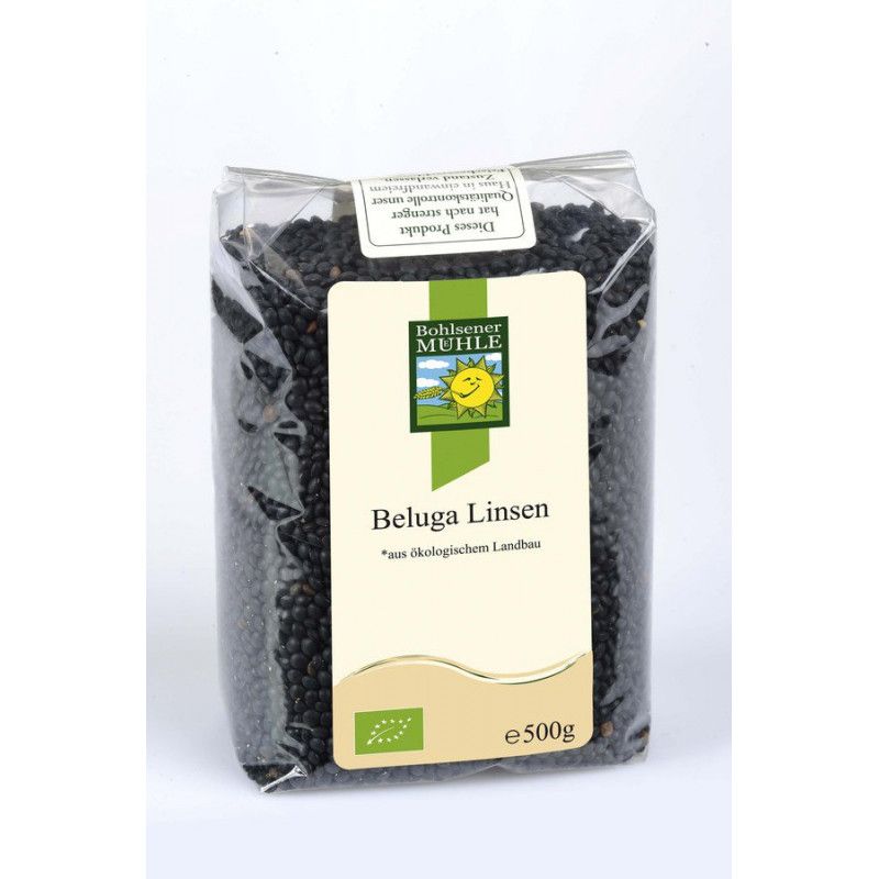 Transparente Verpackung mit schwarzen Beluga Linsen. Aufkleber mit Logo, Produktname und Bio-Siegel. Gewicht: 500g.
