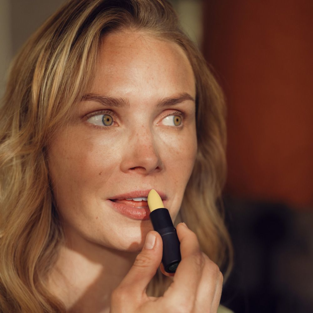 JUNGLÜCK Hyaluron Lippenpflege - Transparent - für geschmeidige Lippen, mit Bio Aloe Vera