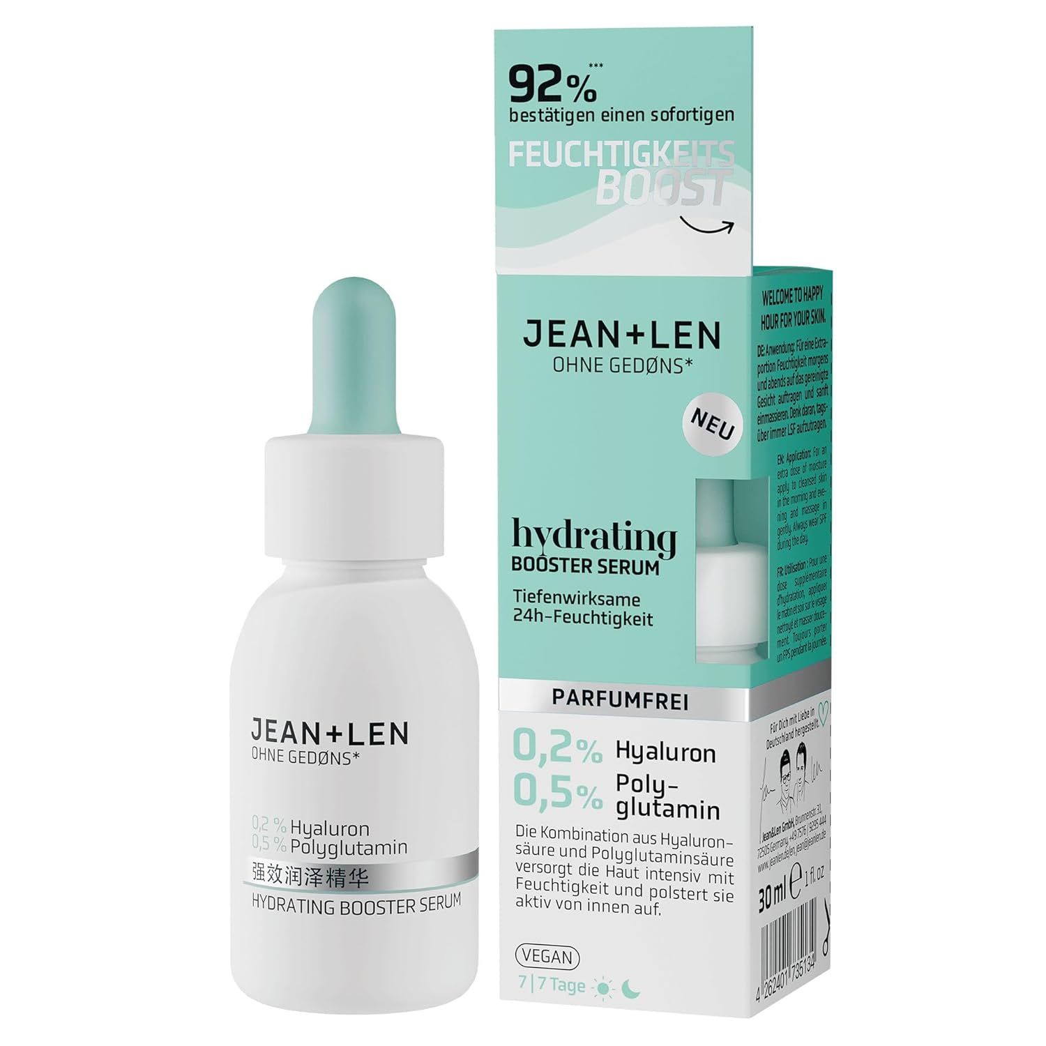 Produktverpackung mit Flasche und Karton. Text: Jean & Len Hydrating Booster Serum. Enthält Hyaluron und Polyglutamin. Vegan. 30ml.
