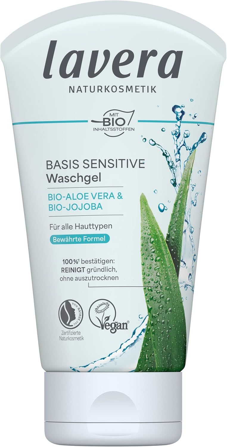Weiß-türkise Tube mit Produktnamen und Aloe Vera-Illustration. Vegan-Siegel. "Basis Sensitiv Waschgel".