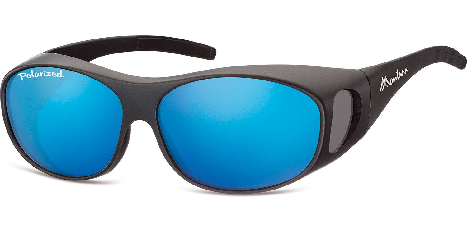 Sonnen-Überbrille mit blauen Gläsern. Schwarzer Rahmen, seitlicher Schutz. Auf einem Glas steht "Polarized". Montana-Logo.